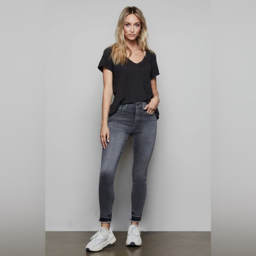 GOOD AMERICAN Good Legs Raw Hem Crop GLCFH961T Charcoal Wash Women's Size 12/31